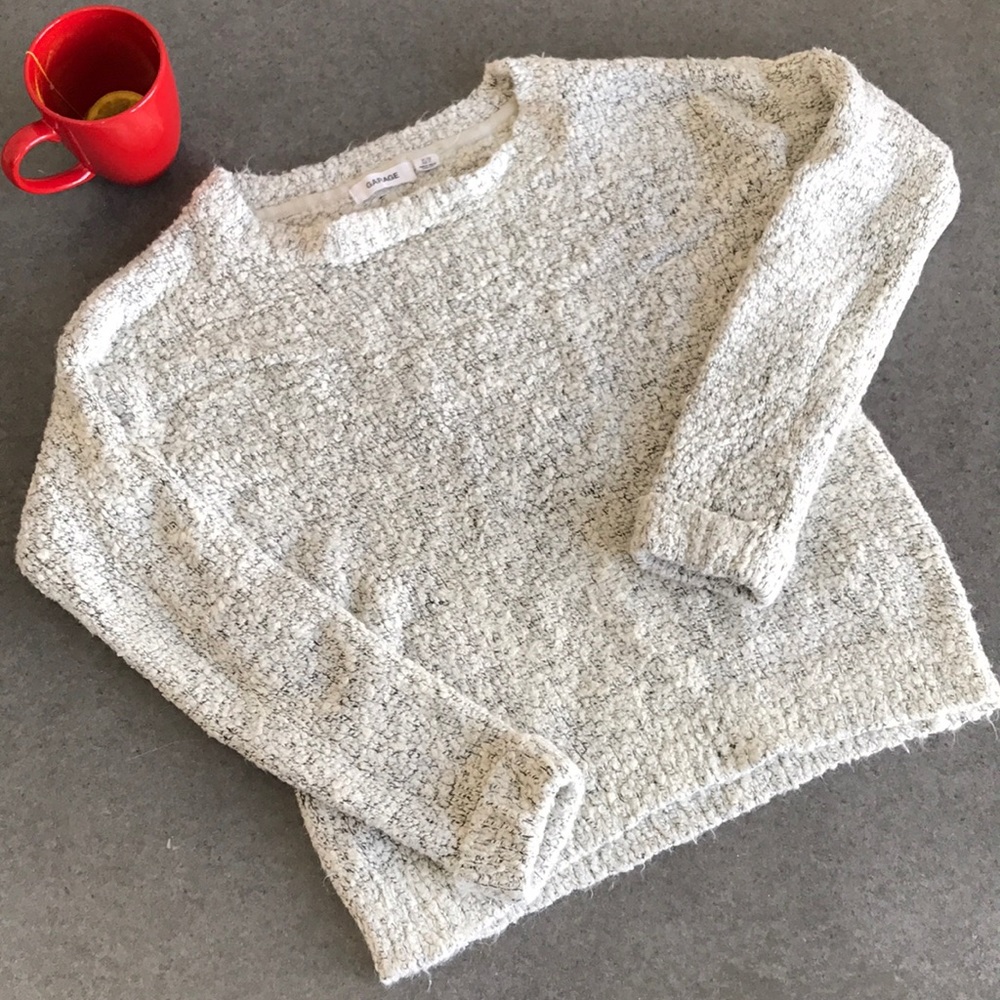 GARAGE WHITE AND BLACK SPECKLED SWEATER SIZE XS